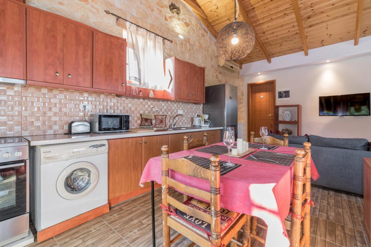 Casa Petra - Stone Cottage Farmhouses Argassi Extérieur photo