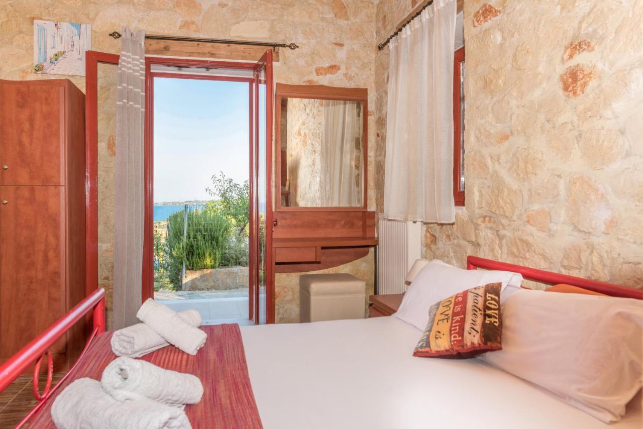Casa Petra - Stone Cottage Farmhouses Argassi Extérieur photo