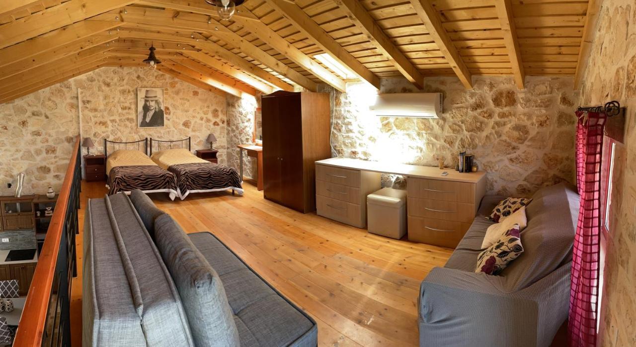 Casa Petra - Stone Cottage Farmhouses Argassi Extérieur photo