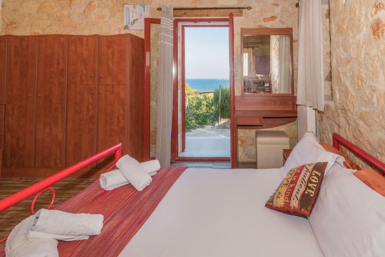 Casa Petra - Stone Cottage Farmhouses Argassi Extérieur photo